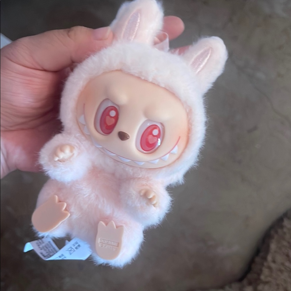 THE MONSTERS - Have a Seat Vinyl Plush (Dada) labubu - Picture 2 of 5